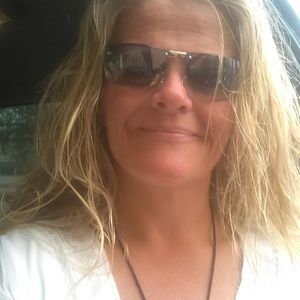 Meet your Posher, Danetta